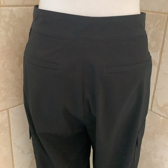 Athleta Uptown Ankle Pant Size 6 - Picture 9 of 14